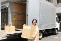 引越し料金は部屋の階数やエレベーターの有無で変わる?