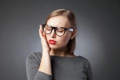 ストレスニキビの原因と出来やすい場所は?ストレス解消でニキビ対策!