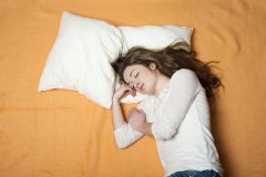 「睡眠は自分でできる最高のスキンケア」良質な睡眠で乾燥肌対策