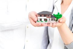 住宅ローンが払えない…住宅ローン地獄で滞納直前でも家を手放さない対処法