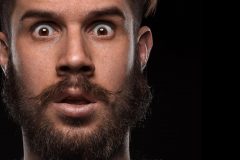 更年期は女性特有のものではない!?男性にも更年期があった!その原因と症状