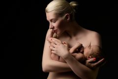「更年期」がきても「妊娠」する可能性がある?!閉経との関係は?