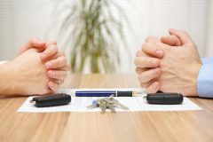 離婚の慰謝料の相場はどれくらい?金額を決める条件とは?
