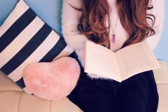また、きた・・・生理中の吐き気をなくしたい。原因と対処法は?