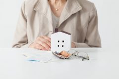 相続の手続きや遺産分割協議はいつ行う?意外と知らない手順を解説!