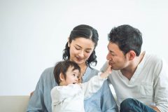結婚・子育て資金の贈与についての非課税制度とは?その仕組みは?