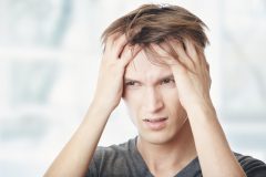 精子の数が少ないのは不妊になる?原因は?自然妊娠はできる?