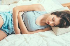 生理前、生理中による貧血と普段の貧血、違いと対策は?