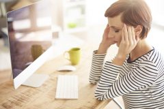7割もの人が苦しんでいる?!更年期障害の「頭痛」「偏頭痛」なんとかしたい!
