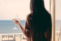 生理痛による恥骨痛、結構みんな悩んでました!原因と解消法は?