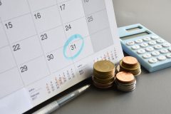 富山の即日融資カードローン|お金を審査無しで借りれるってホント!?