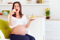 妊婦だっておやつを食べたい!妊娠中におすすめのお菓子は?
