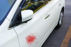 外壁塗装剤が飛散して車に付着…よくあるトラブルに気をつけよう
