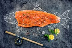 エイジングケアに最適な食材?ミランダカーも大好きな「サーモン」の魅力を徹底解明!