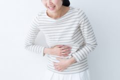 何度もトイレに行くのが辛い!おなかがゆるくなる原因と対処方法とは?