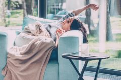 便秘薬より即効性あり!薬局で買えるイチジク浣腸って使ったことある?使い方と注意点