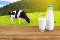 朝起きての1杯が効果抜群!牛乳が便秘にいいの?