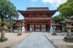 【九州・沖縄】安産祈願で人気の神社・寺とは?お守りもご紹介!