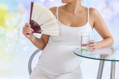 妊娠中に熱中症になってしまったら!?症状や赤ちゃんの影響はある?