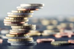 プロミスとアコムはどっちがいいの?金利や審査通過率を徹底比較!