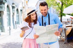 外国人に道を聞かれてももう大丈夫?英語で道案内する時に役立つフレーズ・英単語集