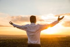 フリーターから正社員に転職したい!給料や福利厚生の違いは?