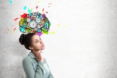女性が抱く仕事の悩みや不安。女性でもキャリアアップは目指せるの?