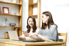 フレッツ光とauひかりの料金や速度の違いは?キャンペーンやエリアも比較