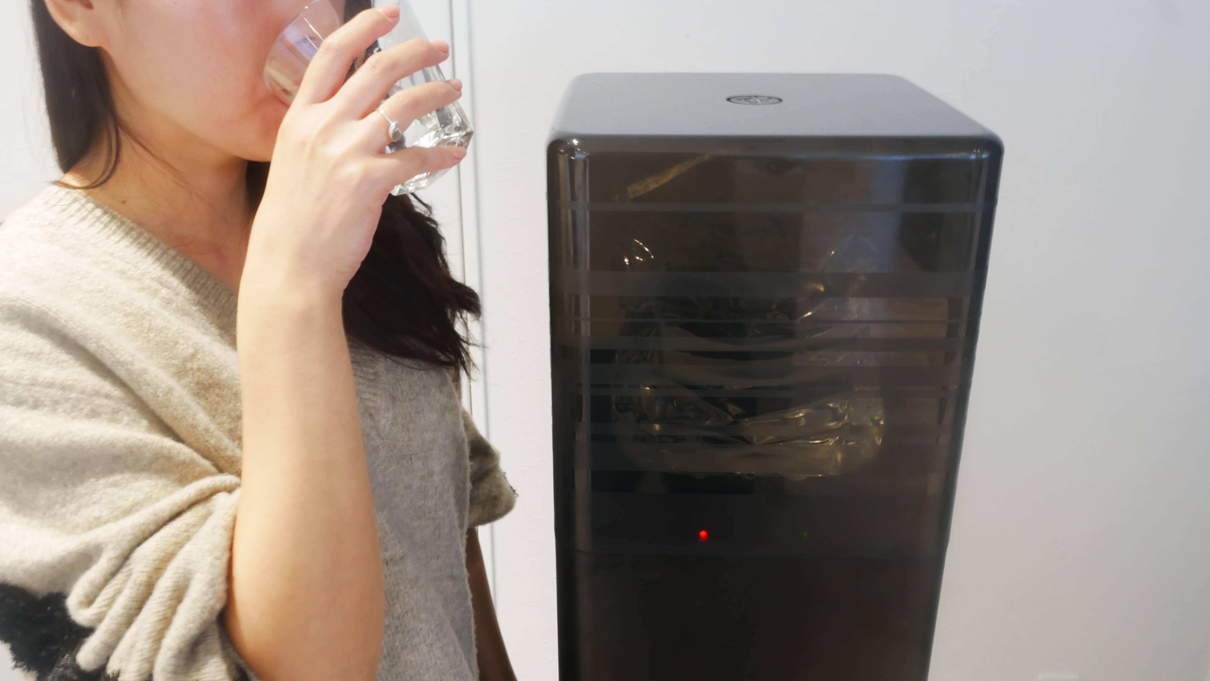 ウォーターサーバー お水の味・臭いチェック