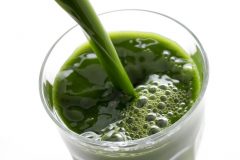 ヤクルト「青汁のめぐり」の成分や価格は?飲み方や口コミも知りたい!