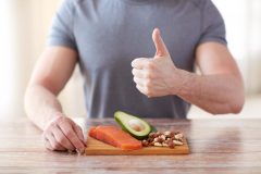 糖質制限ダイエットとは?リスクはないの?正しい知識を身につけよう