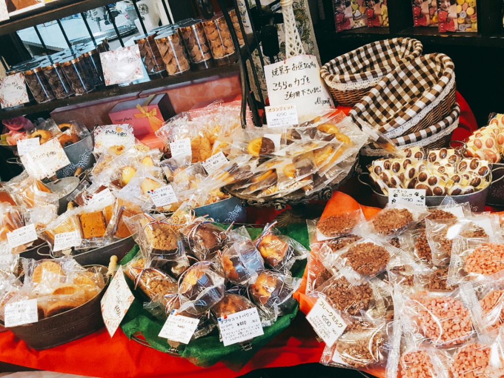 アルション店内1