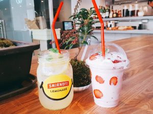 BON HOSTEL&CAFE,DINING(ボンホステル&カフェダイニング)