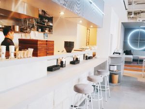 BONhostel&cafe