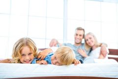 マットレスのおすすめランキング10選|腰痛や寝心地改善に人気のメーカーはどこ?